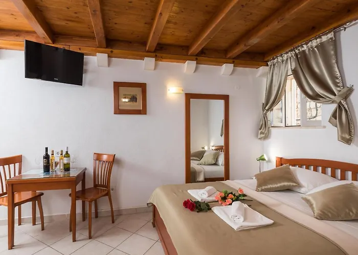 Apartments Ivana