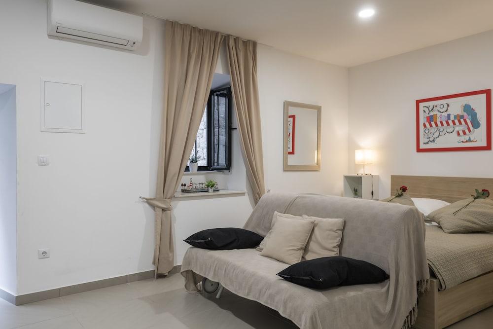 Ivana Apartment